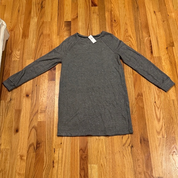 Lou & Grey Dresses & Skirts - Lou & Grey Long Sleeve Dress